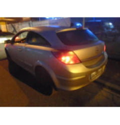 Compresseur clim OPEL ASTRA H Photo n°10