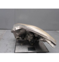 Optique avant principal droit (feux)(phare) TOYOTA COROLLA VERSO 1 Photo n°1