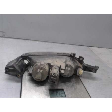 Optique avant principal gauche (feux)(phare) LANCIA YPSILON 3 Photo n°1