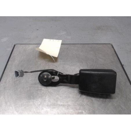Attache ceinture avant droit RENAULT ZOE 1