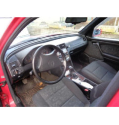 Capot MERCEDES CLASSE C 202 Photo n°8