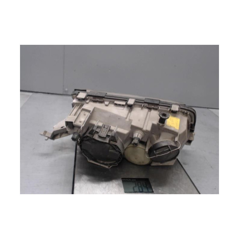Optique avant principal gauche (feux)(phare) MERCEDES CLASSE C 202