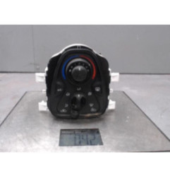 Commande chauffage TOYOTA AYGO 2 Photo n°3