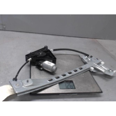 Moteur leve vitre avant droit TOYOTA AYGO 2