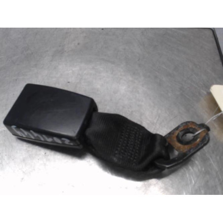Attache ceinture arriere droit SMART FORFOUR 1