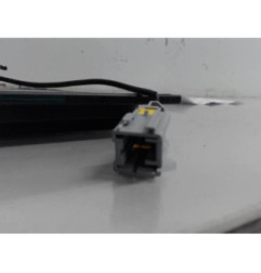 Attache ceinture avant gauche PEUGEOT 208 1 Photo n°1