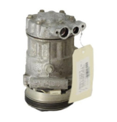 Compresseur clim RENAULT CLIO 2 Photo n°4