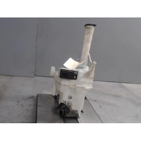 Vase de lave glace LEXUS GS 2