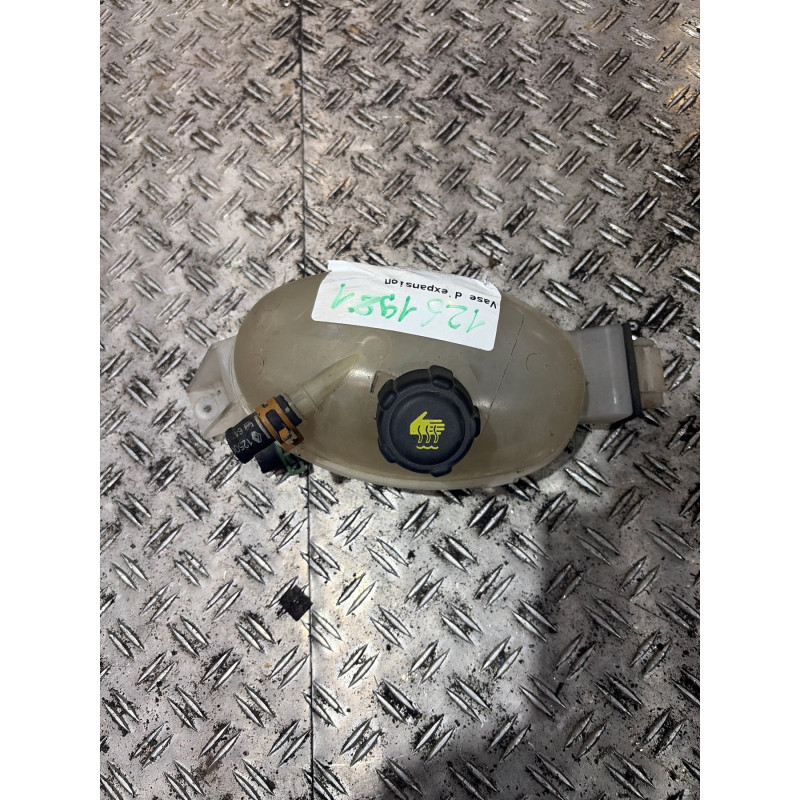 Vase d'expansion RENAULT TRAFIC 2