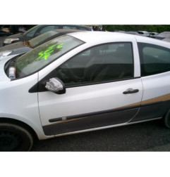 Capot RENAULT CLIO 3 Photo n°4