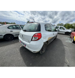 Capot RENAULT CLIO 3 Photo n°16