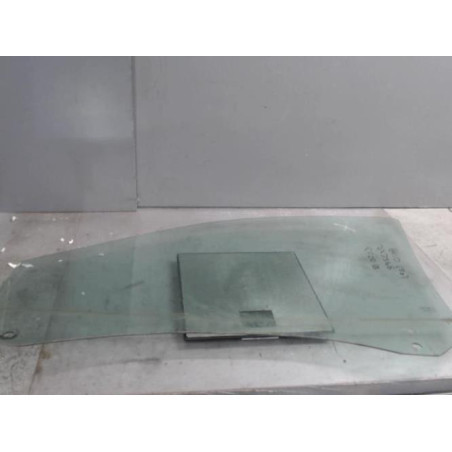 Vitre avant droit RENAULT CLIO 3 Photo n°1