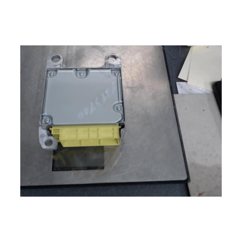 Boitier air bag TOYOTA YARIS 3