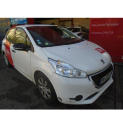 Moteur start stop PEUGEOT 208 1 Photo n°5