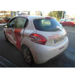 Moteur start stop PEUGEOT 208 1 Photo n°8