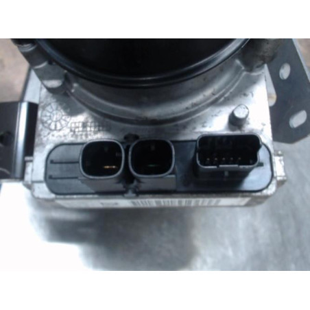 Pompe de direction CITROEN C4 2 Photo n°1