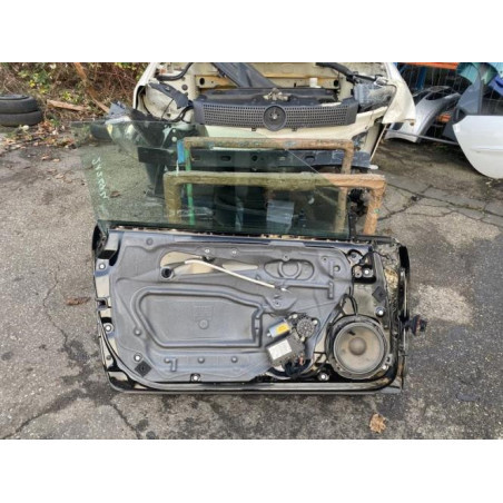 Porte avant gauche AUDI A4 2 Photo n°1