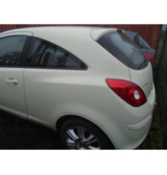 Feu arriere principal droit (feux) OPEL CORSA D Photo n°3