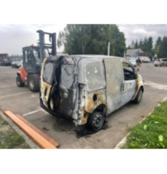 Compresseur clim FIAT FIORINO 3 Photo n°5