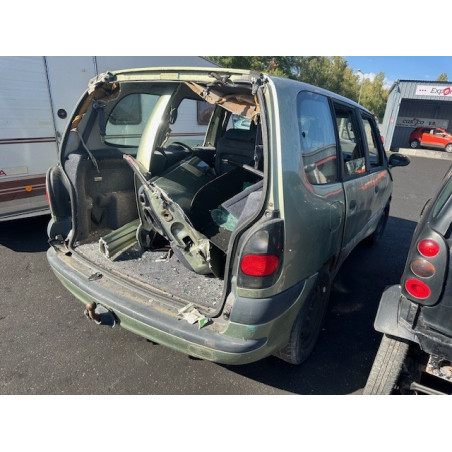 Pare choc avant RENAULT ESPACE 3 Photo n°1