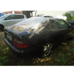 Capot MERCEDES CLASSE CLK 208 Photo n°8