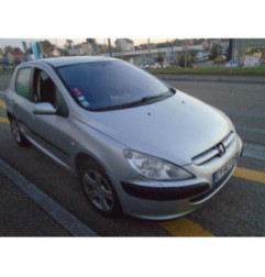 Boitier servitude moteur (BSM) PEUGEOT 307 Photo n°8