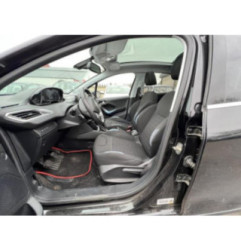 Volant PEUGEOT 208 1 Photo n°6