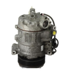 Compresseur clim BMW SERIE 1 E81 Photo n°4