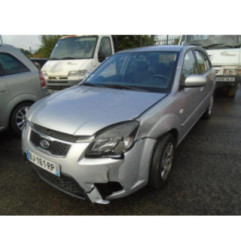 Volant KIA RIO 2 Photo n°7
