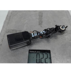 Attache ceinture avant droit FORD FIESTA 7