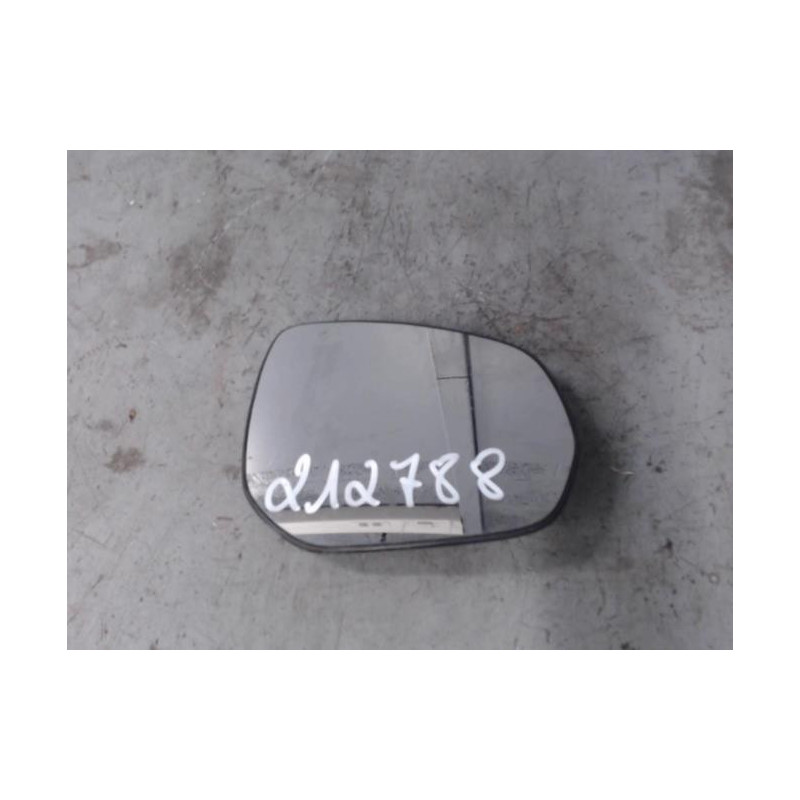 Glace retroviseur droit PEUGEOT 5008 1