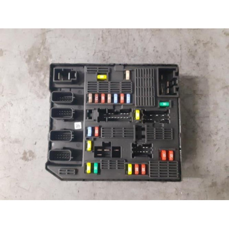 Boitier servitude moteur (BSM) RENAULT SCENIC 3