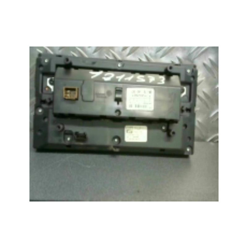 Facade autoradio PEUGEOT 308 2