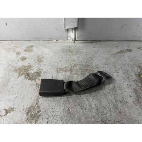 Attache ceinture arriere gauche BMW X3 E83 Photo n°1