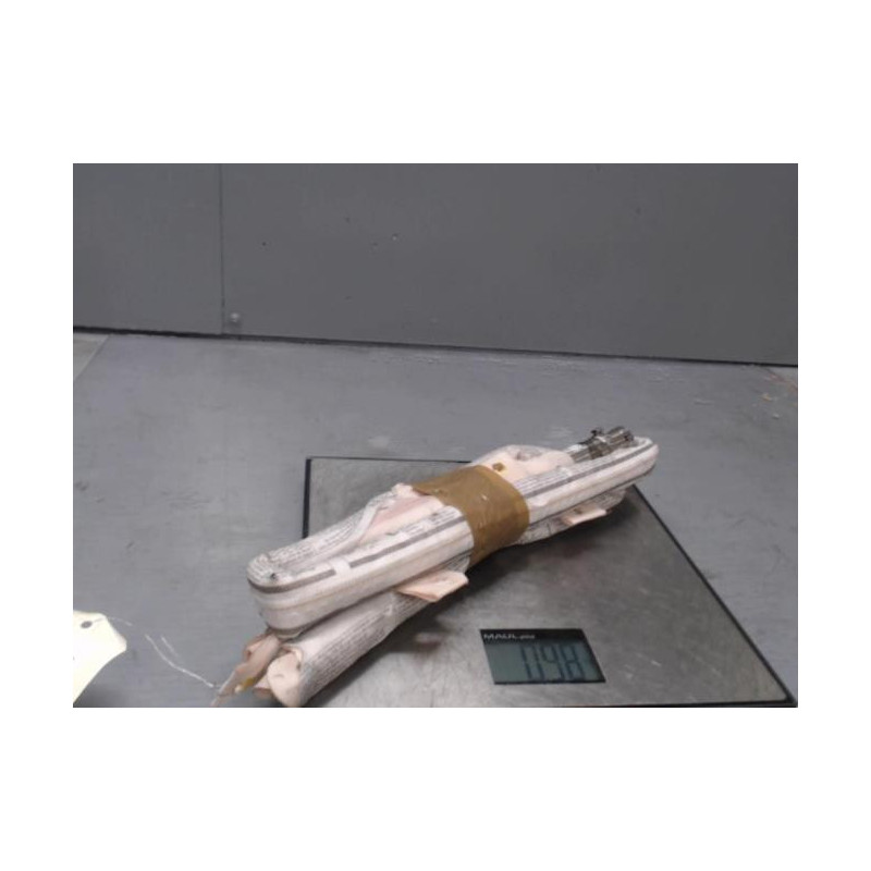 Air bag rideau gauche VOLKSWAGEN SCIROCCO 3