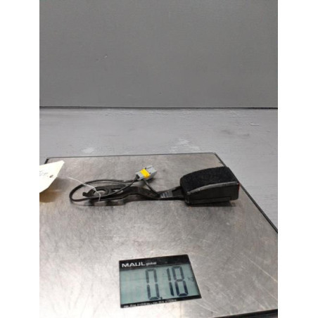 Attache ceinture avant gauche PEUGEOT 208 1