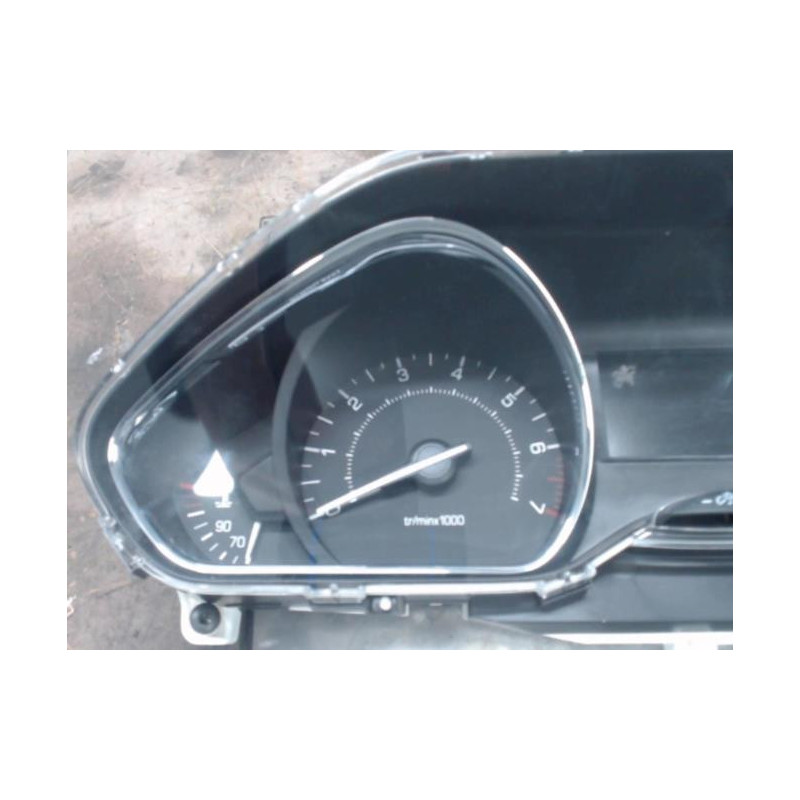 Compteur PEUGEOT 2008 1