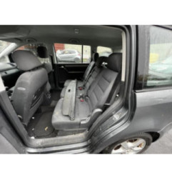 Compresseur clim VOLKSWAGEN TOURAN 1 Photo n°13