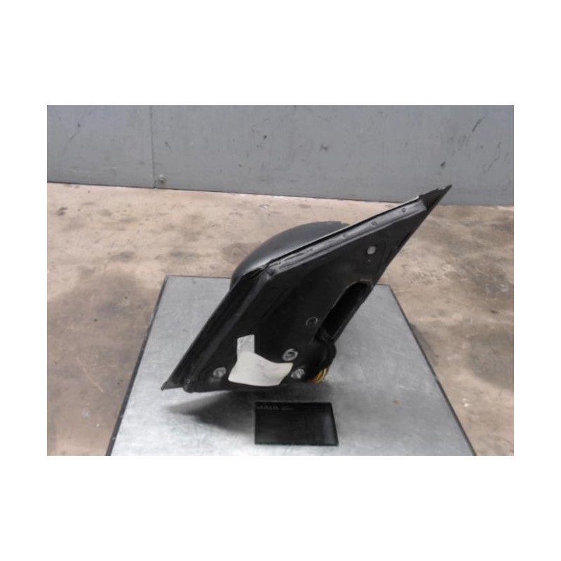 Retroviseur droit VOLKSWAGEN POLO 5