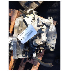 Boite de vitesses OPEL CORSA E Photo n°1