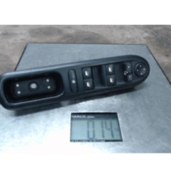 Interrupteur de leve vitre avant gauche PEUGEOT 407