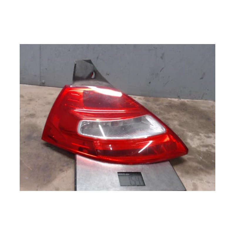 Feu arriere principal gauche (feux) RENAULT MEGANE 2