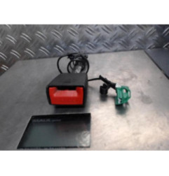 Attache ceinture avant droit FORD KA+