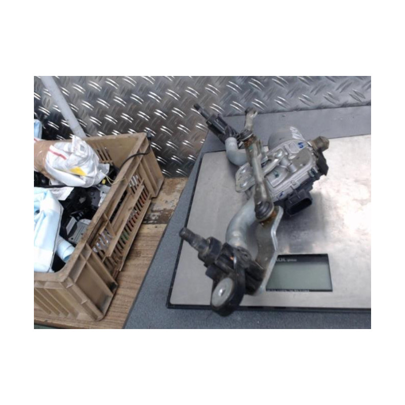 Moteur essuie glace avant FORD KA+