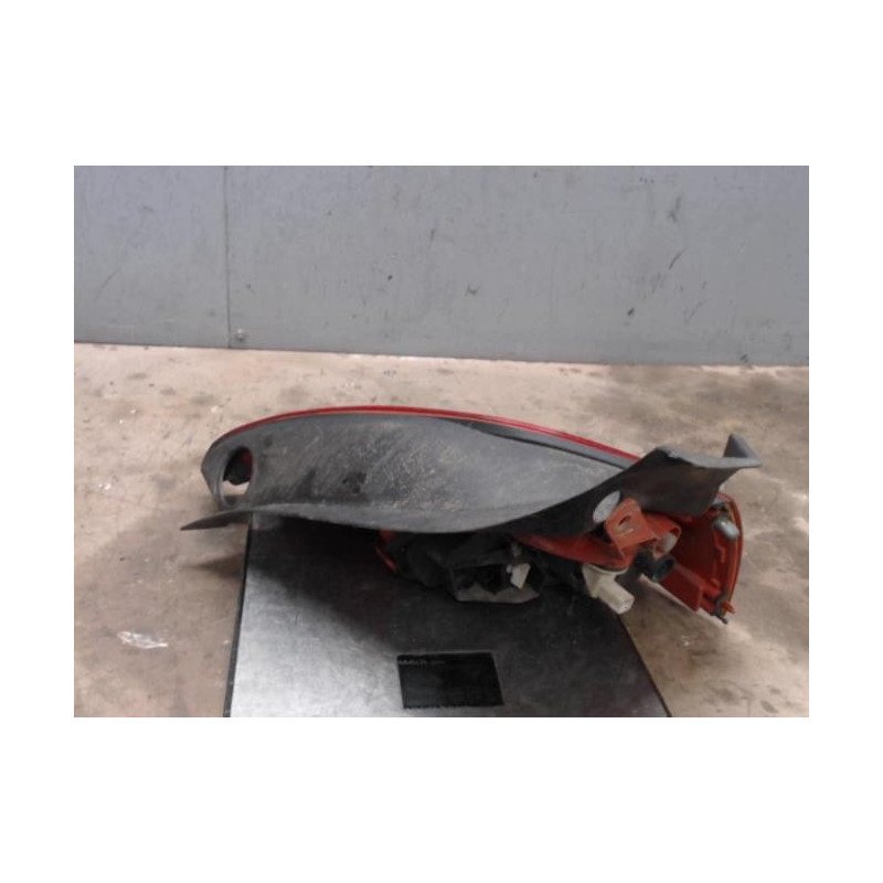 Feu arriere principal gauche (feux) RENAULT MEGANE 2