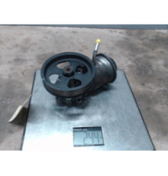 Pompe de direction TOYOTA COROLLA VERSO 2