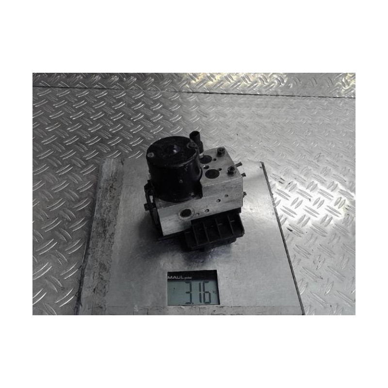 Bloc ABS (freins anti-blocage) MERCEDES CLASSE E 210