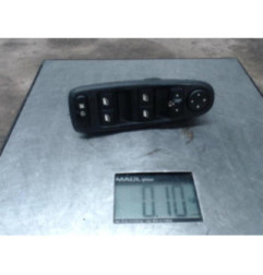 Interrupteur de leve vitre avant gauche CITROEN C4 PICASSO 1 Photo n°1