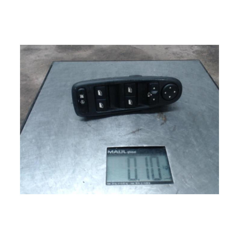 Interrupteur de leve vitre avant gauche CITROEN C4 PICASSO 1
