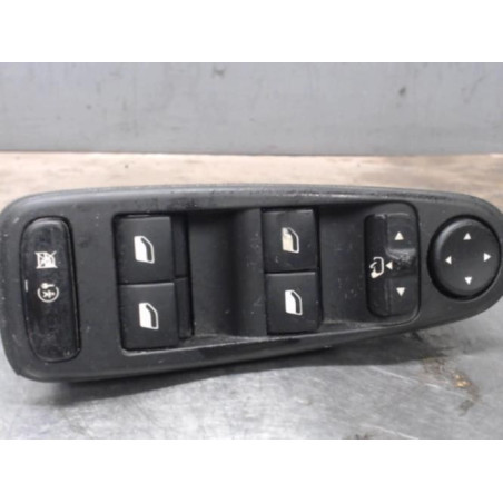 Interrupteur de leve vitre avant gauche CITROEN C4 PICASSO 1